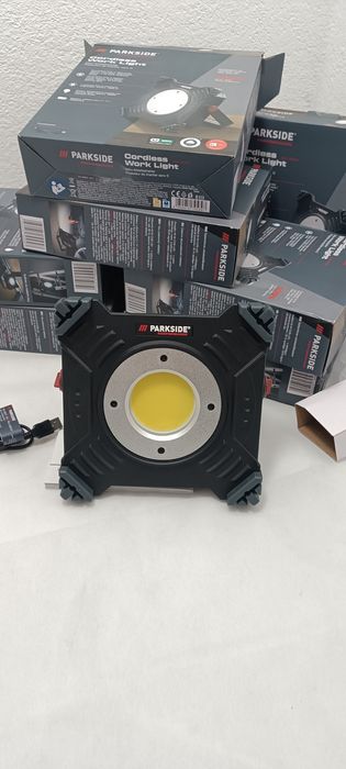 Акумуляторний ліхтарик повербанк PARKSIDE PERFORMANCE PALA 4000 A1