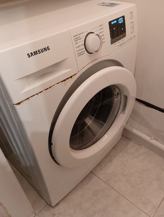 Máquina de lavar roupa