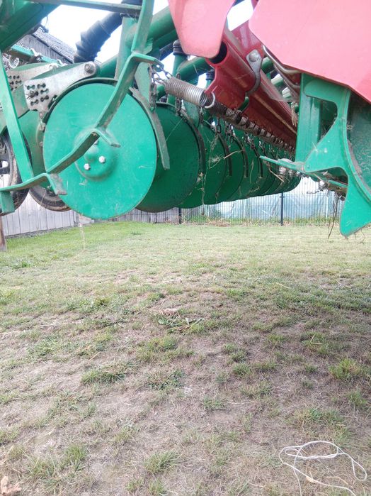 Agregat uprawowo siewny, talerzowy Agro-Masz SN-300