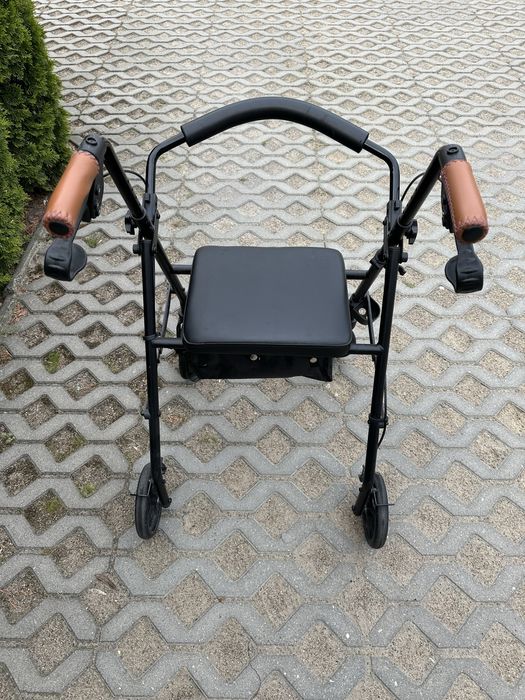 Chodzik rehabilitacyjny, balkonik