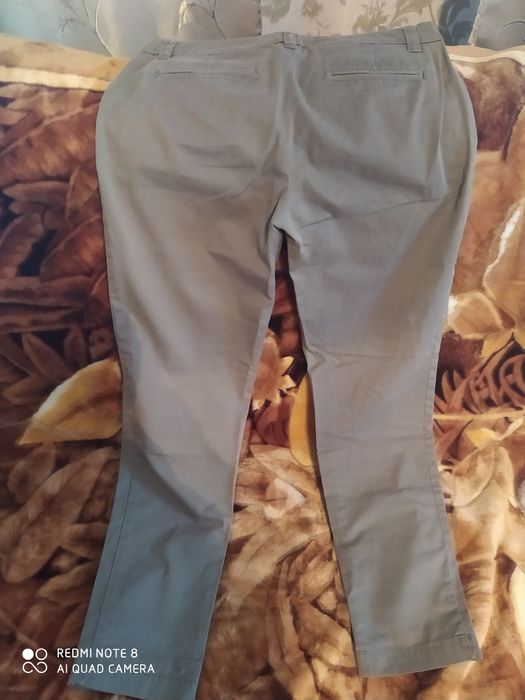 Брюки KHAKIS by GAP-(оригинал) MADE in  SRILANKA