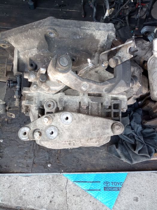 Skrzynia biegów manualna opel Zafira B 1,9 CDTI 150 km 6 bieg