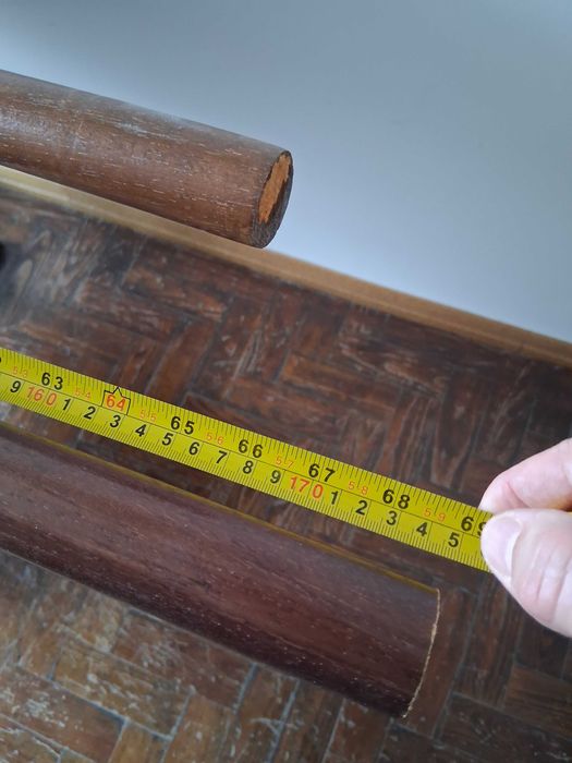 2 varões de cortinas por apenas 10 euros