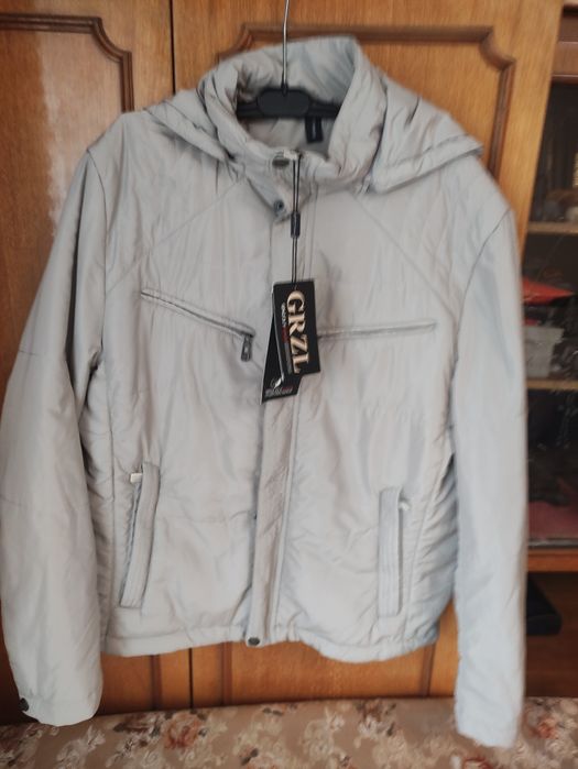 Мужская куртка, новая, 56 размер!
