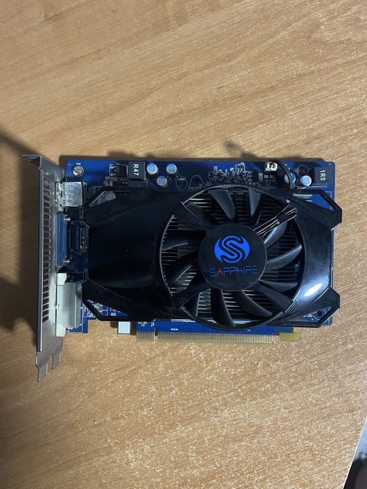 AMD Radeon HD 6670 2GB