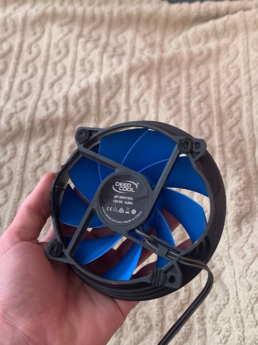 башенный кулер DeepCool GAMMAXX 200T