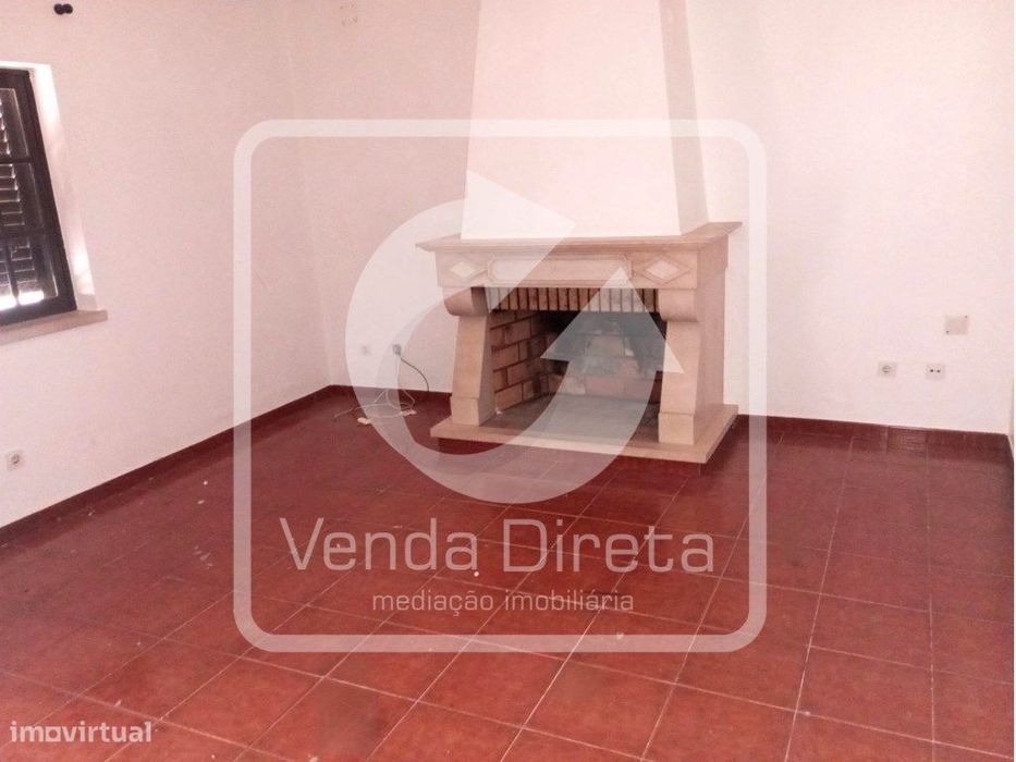 Moradia T3 Isolada | Garagem 720 m² de Terreno | Foros da Afeiteira...