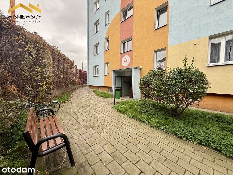 Trzypokojowe mieszkanie z balkonem przy ul. Sienkiewicza 57A