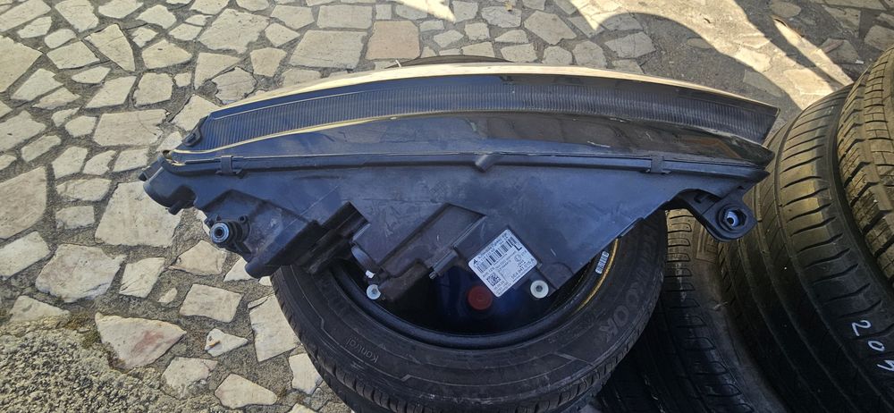 Farol esquerdo Skoda Octavia Break de 2020 a 0 | 5E4941015A 992941572CD