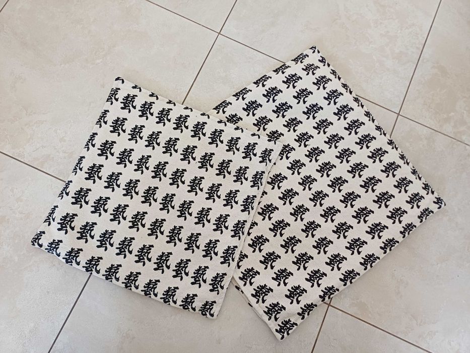 Conjunto de 2 fronhas decorativas