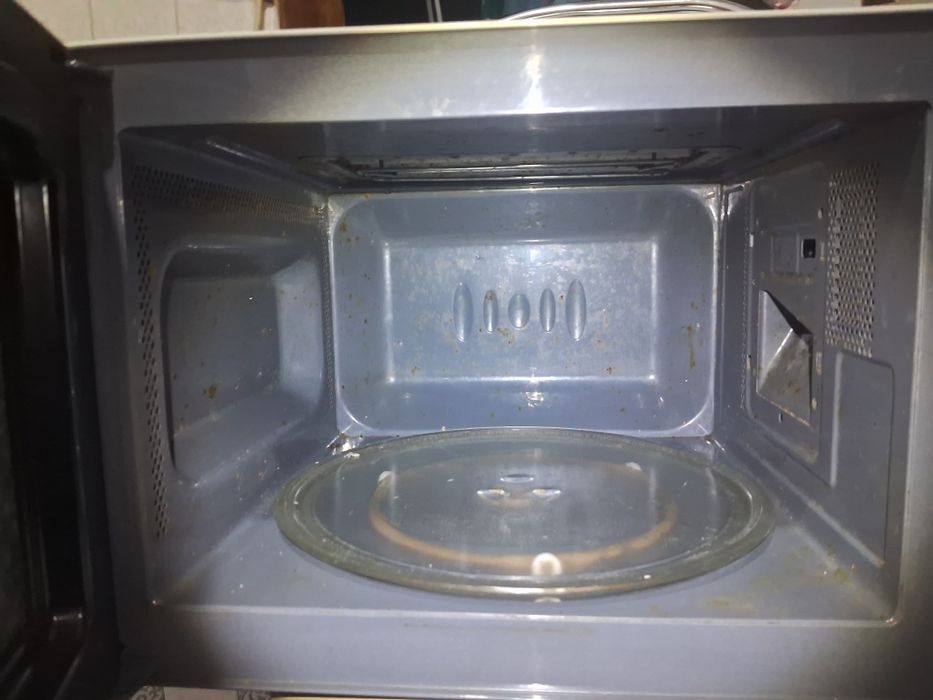 микроволновая печь LG с грилем