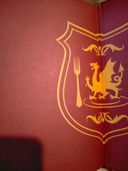 Підземелля смакоти омнібус 2, томи 3-4 . 384 стор.