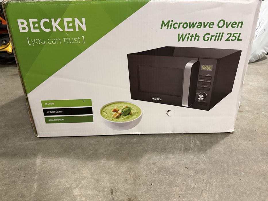 Micro-ondas com Grill BECKEN 25L