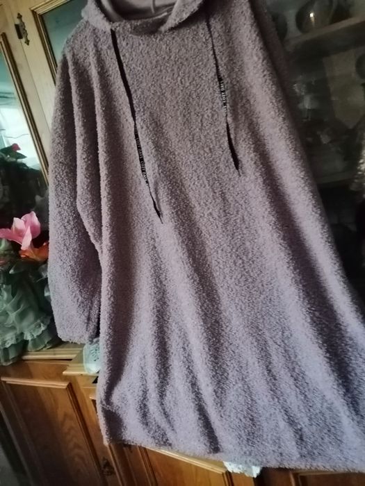 Sukienka bucla nowa