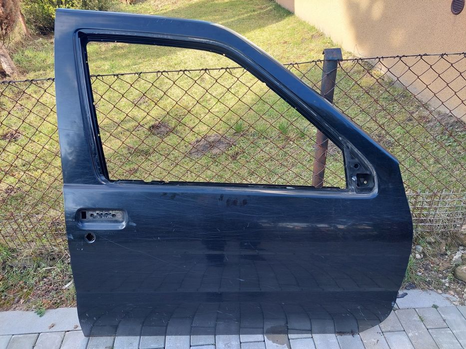 Nissan Pathfinder R50 3.5b V6 99-04 Drzwi Prawe Przód