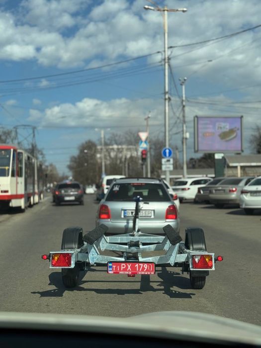Причіп Ursa для перевезення гідроциклу, човнів, лодки,