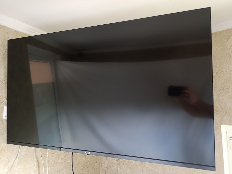 Kivi QLED 4K SmartTV 50" розбита матриця