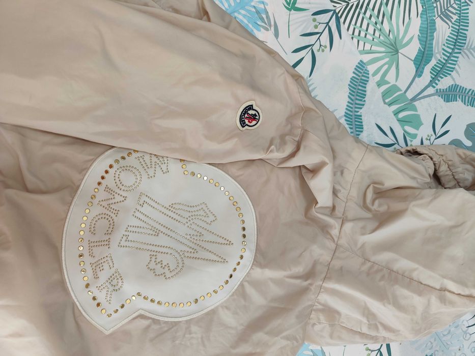 Casaco menina 6 anos Moncler
