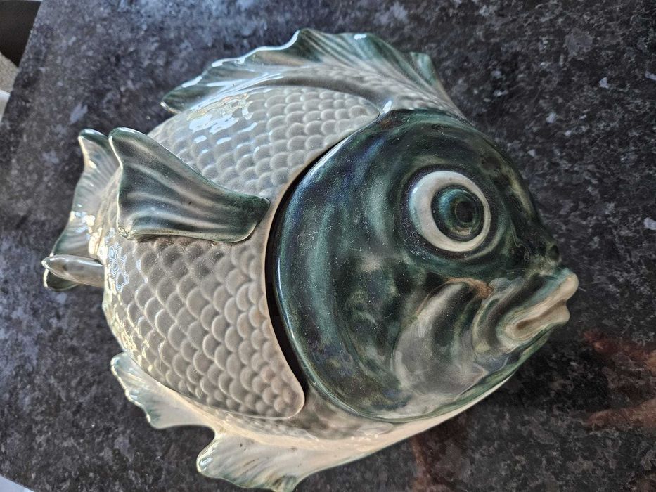 Fish-shaped terrine446917244323768320