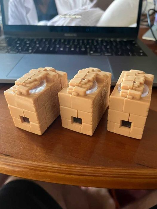 Set 3 Brinquedos Egípcios Nestlé com imagem interior