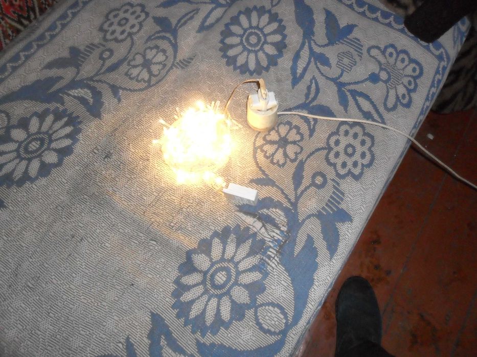 Гирлянда прозрачный провод белая