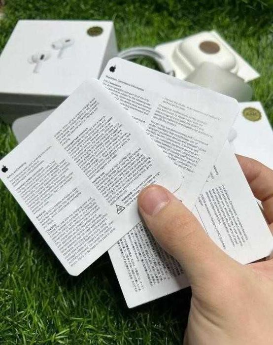РОЗПРОДАЖ! Безпровідні навушники Airpods pro 2-го покоління + чохол на кейс!