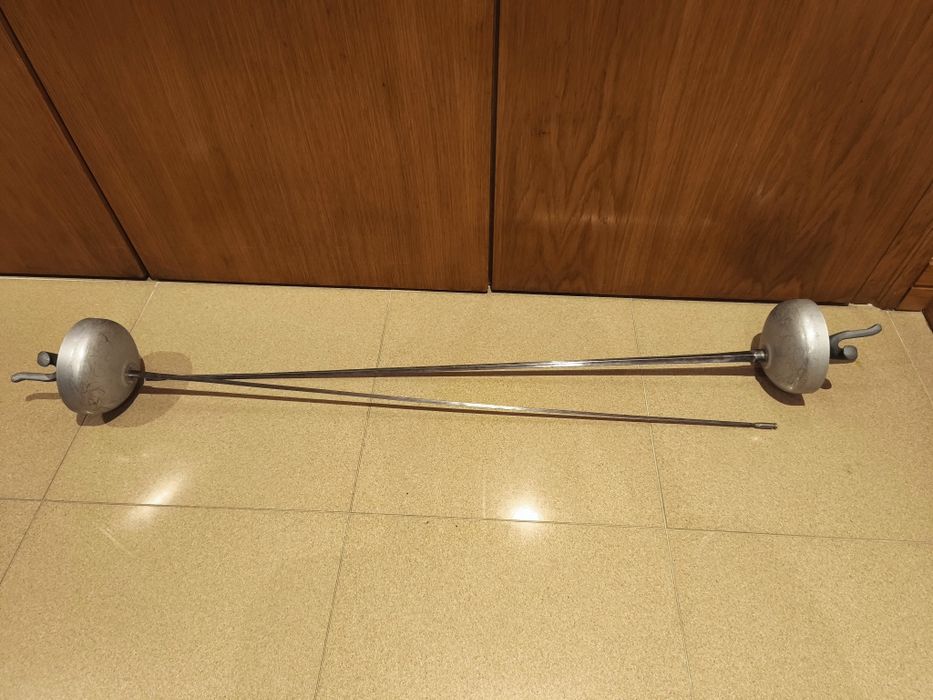 Equipamento esgrima (fencing) - Fato, Máscaras, proteções, espadas