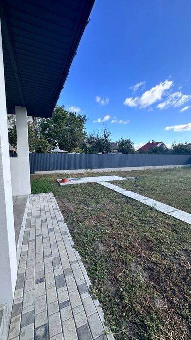 Продаж сучасного нового будинку з ремонтом. Працюємо по програмах.