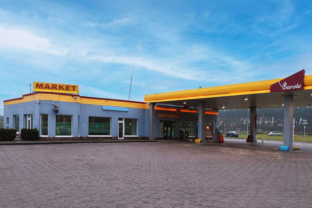 Na sprzedaż stacja paliw - Kowalewo