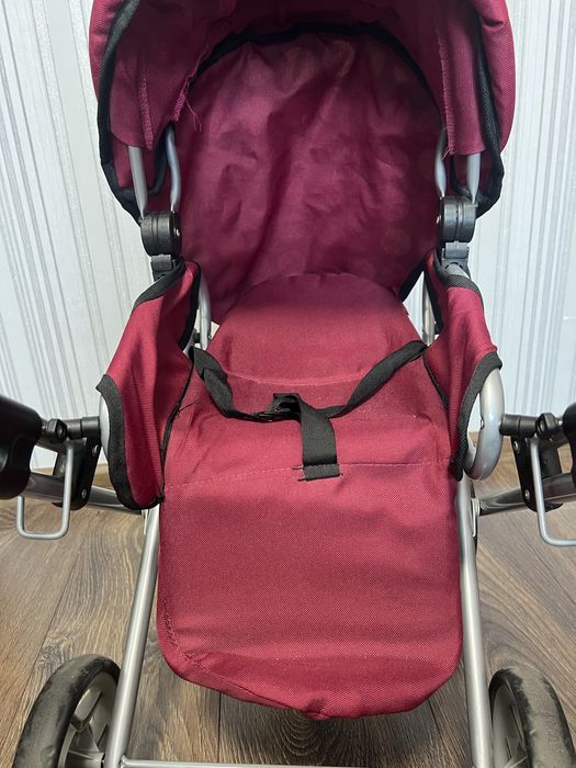 Дитяча коляска для ляльок