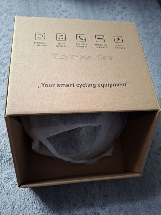 Kask multimedialny iOxy