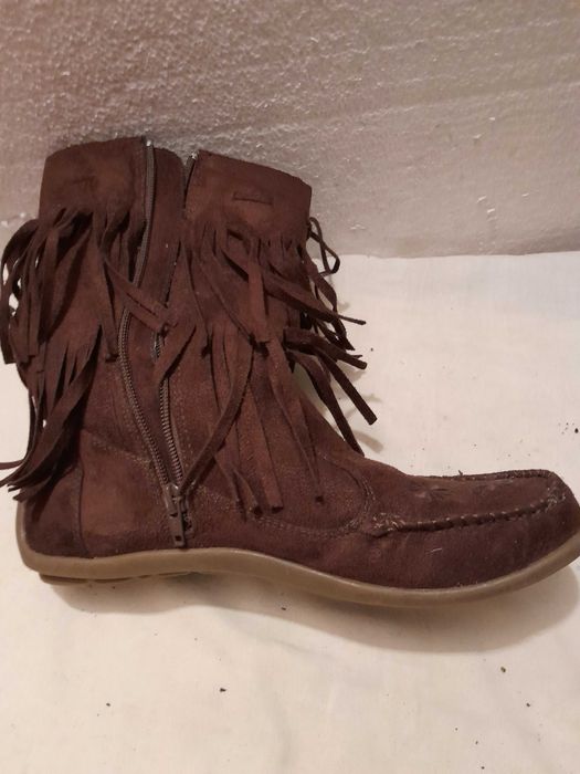 buty botki z frędzlami NO DOUBT roz. 8- 40/41; wkładka 26 cm