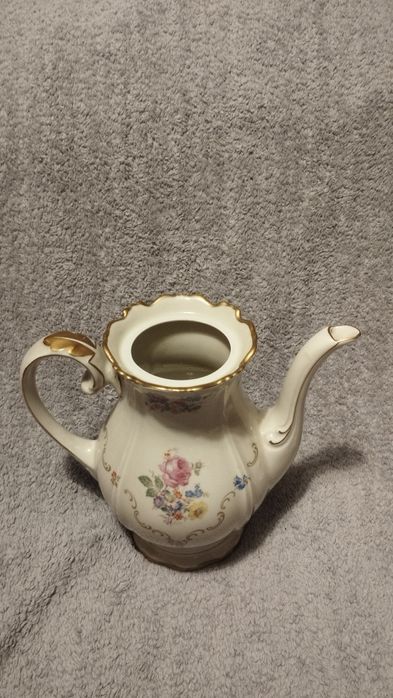 Фарфоровый кувшин (чайник, кофейник), роспись позолота,"VEB R", Герман