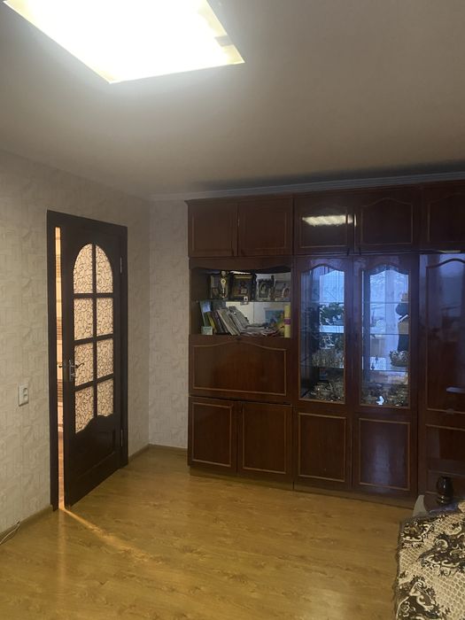 Продам 3-кім квартиру проспект Миру 8