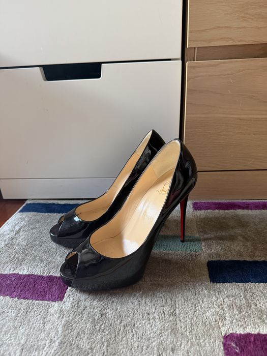 Christian Louboutin novos