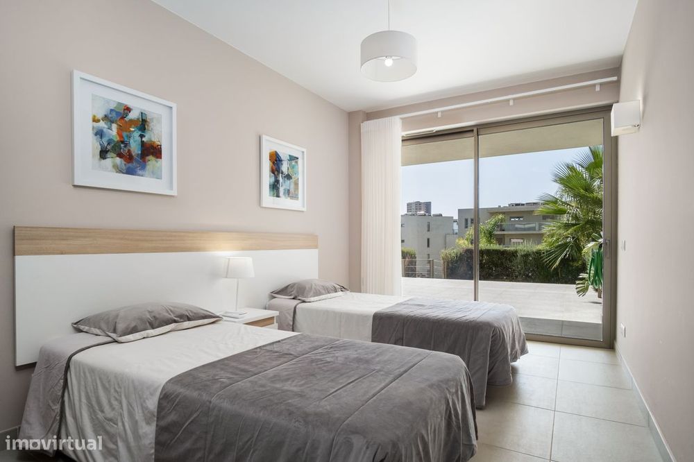 Oasis Mar A0B