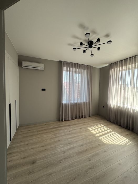 Дом по адресу ул. Спортивная (площадь 280 м²) - Atlanta.ua - фото 9