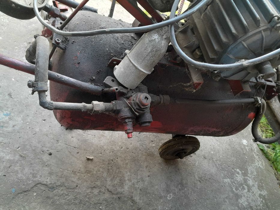 Kompresor 120l,silnik 3.5KW,Butla kolejowa.