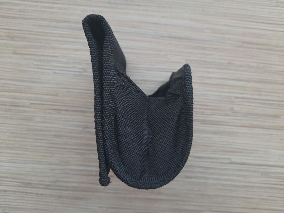 Ładownica na śrut firmy crosman.