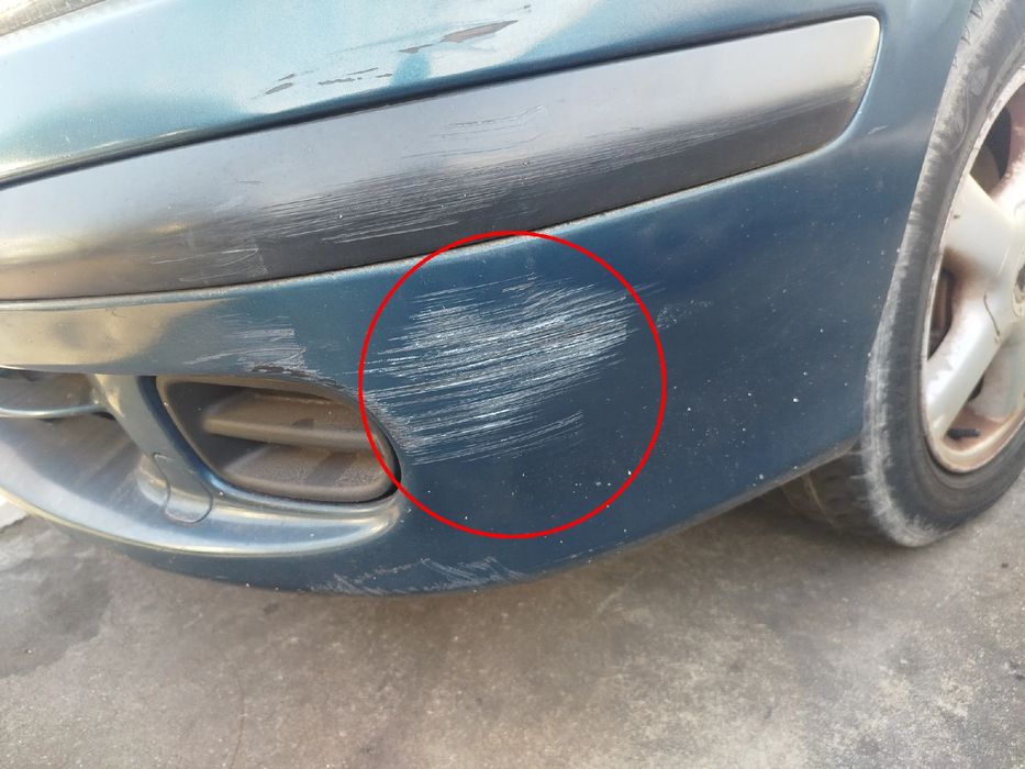 Pára-choques frente NISSAN Almera II Hatchback (N16)