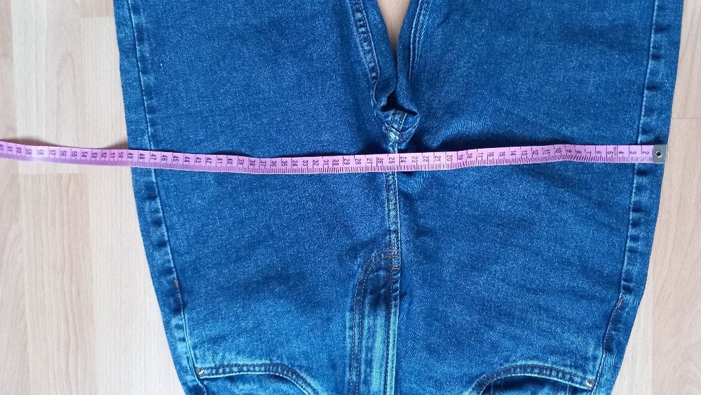 Jeansy mom cropp
