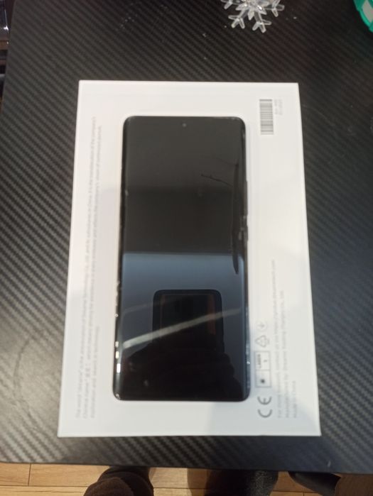 Xiaomi 12 Pro 8/255, состояние нового