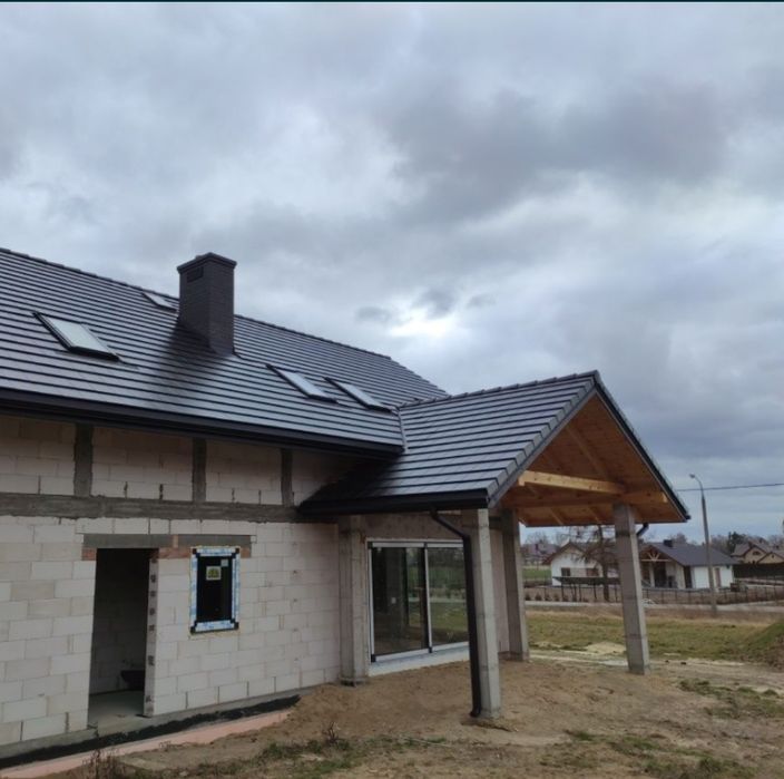 Usługi dekarskie - Naprawy dachów, kominów i obróbek