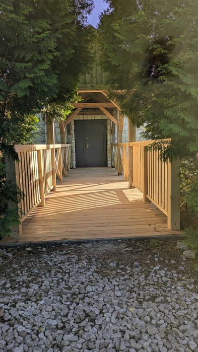 Usługi stolarskie, ciesielskie i renowacyjne