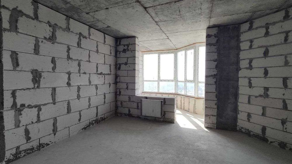 Продаж 2-кімнатної квартири з панорамним видом. Новобудова. Центр.