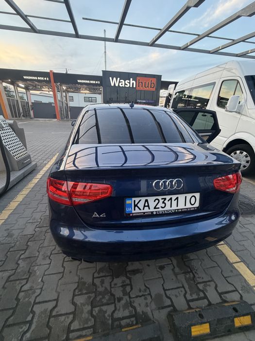 Audi A4 2013 VIN WAUAFAFL1EA046607 фото оголошення 11 з 20