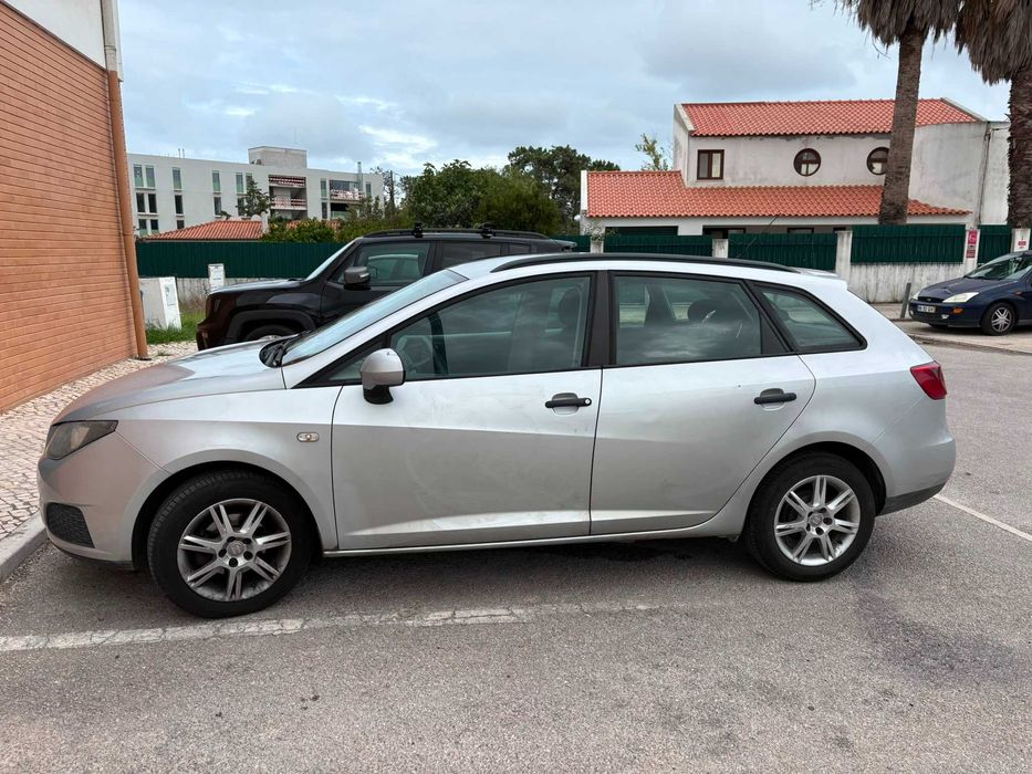 2011 SEAT ibiza st foto 4