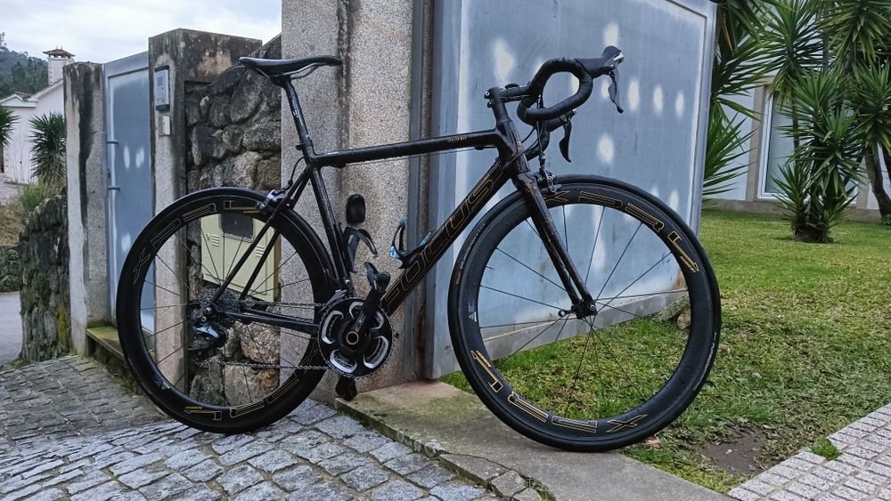 Bicicleta Focus Izalco Max 2016