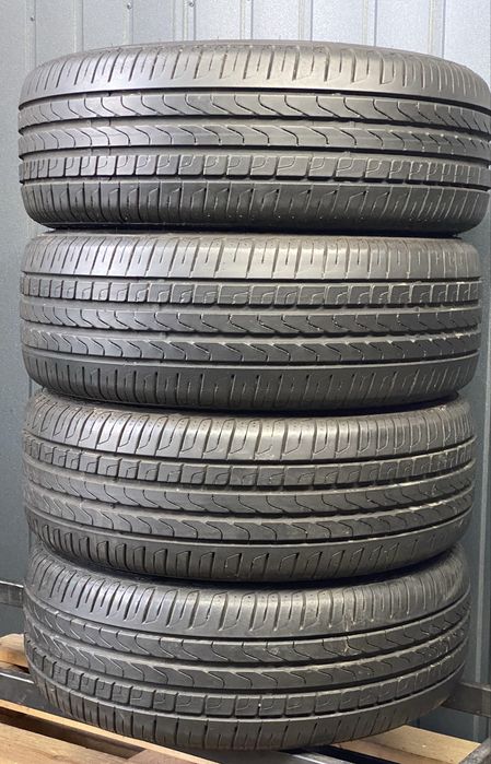 Шини ЛІТО Комплект 205/40 R18 Pirelli Cinturato P7 (7мм)