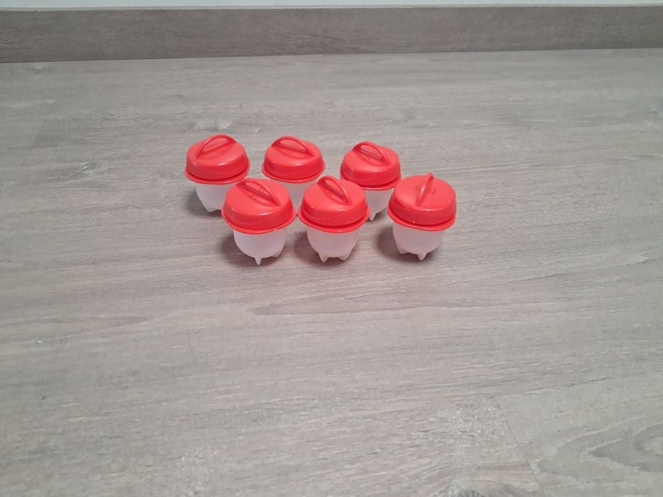 Recepientes para cozer ovos